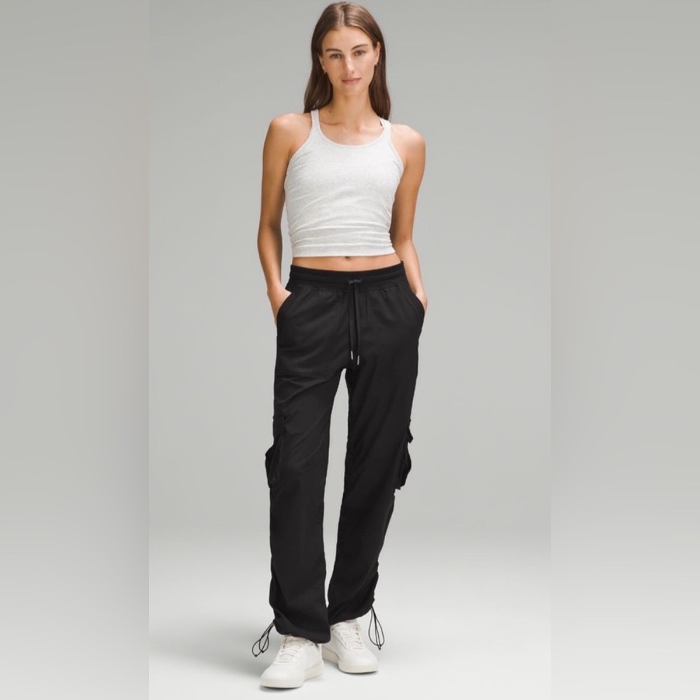 Lululemon Dance Studio Relaxed-Fit Mid-Rise Cargo Pant Black SZ L